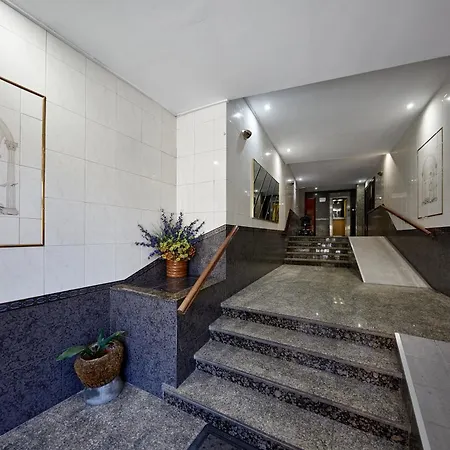 Bright &spacious Escape Apartment *